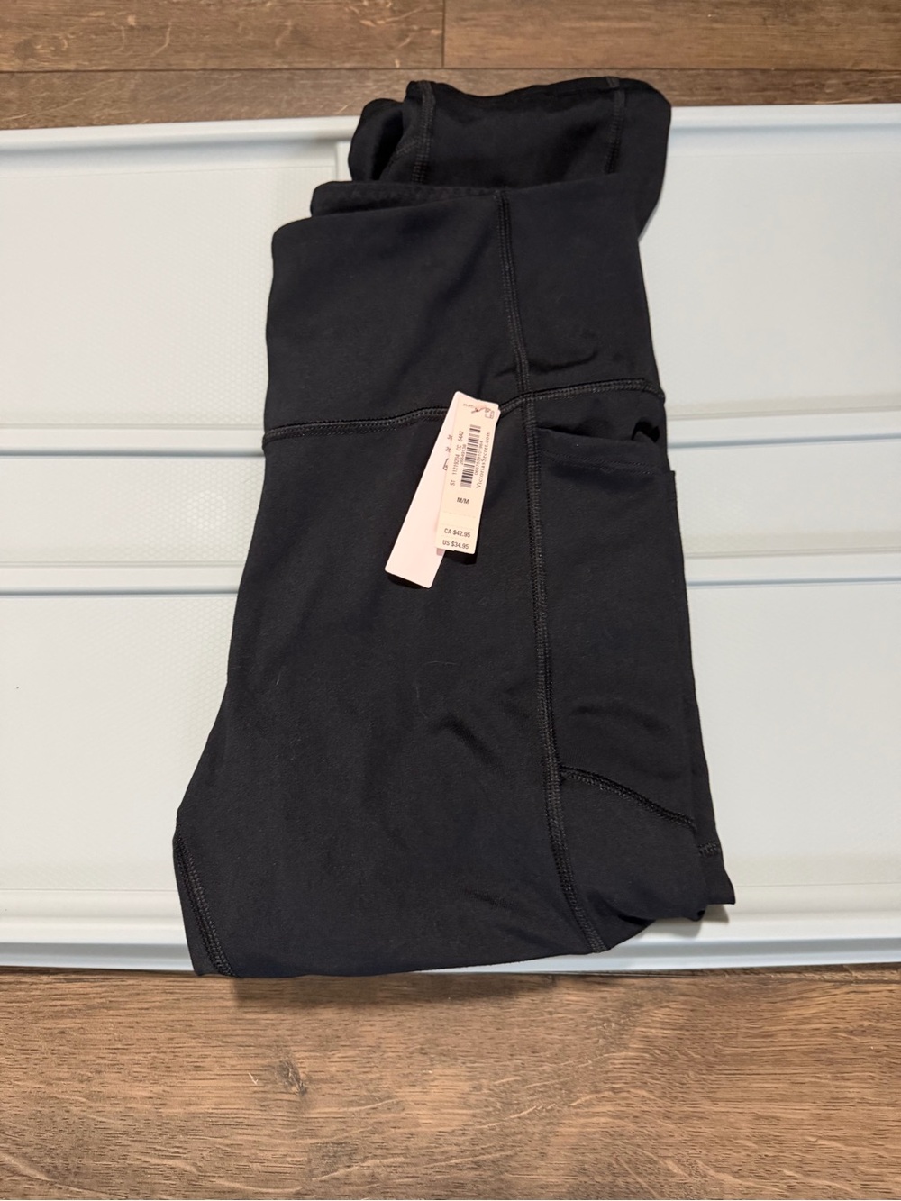 Victoria's Secret Black Capri Leggings with Side Pockets